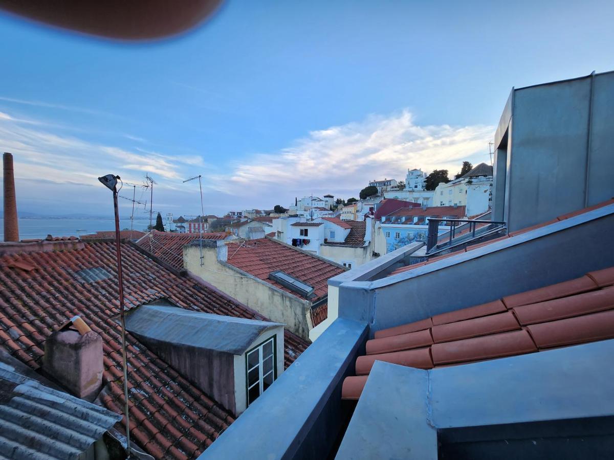 Loios Studios And Apartments Lisbon Exterior photo