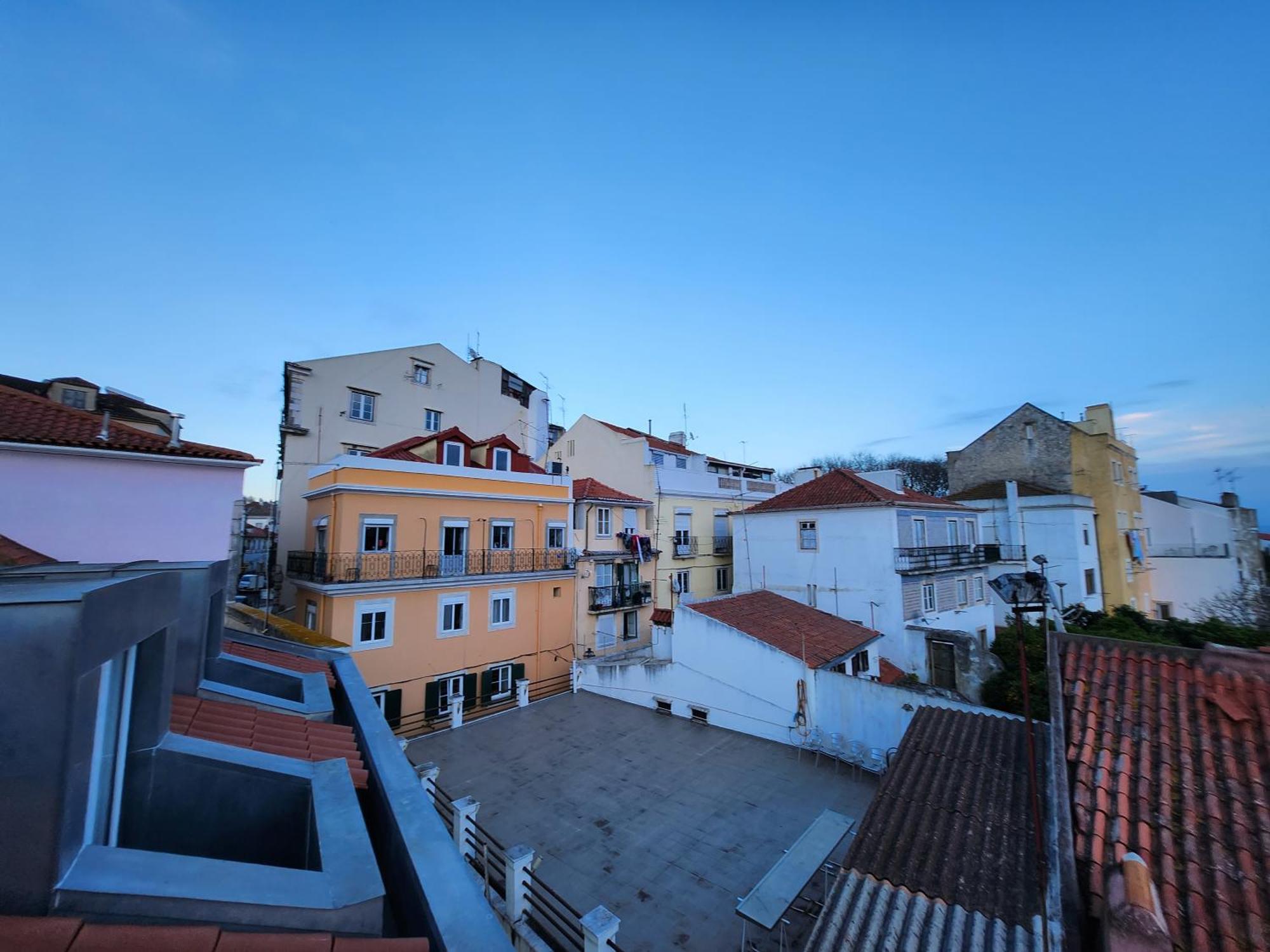 Loios Studios And Apartments Lisbon Exterior photo